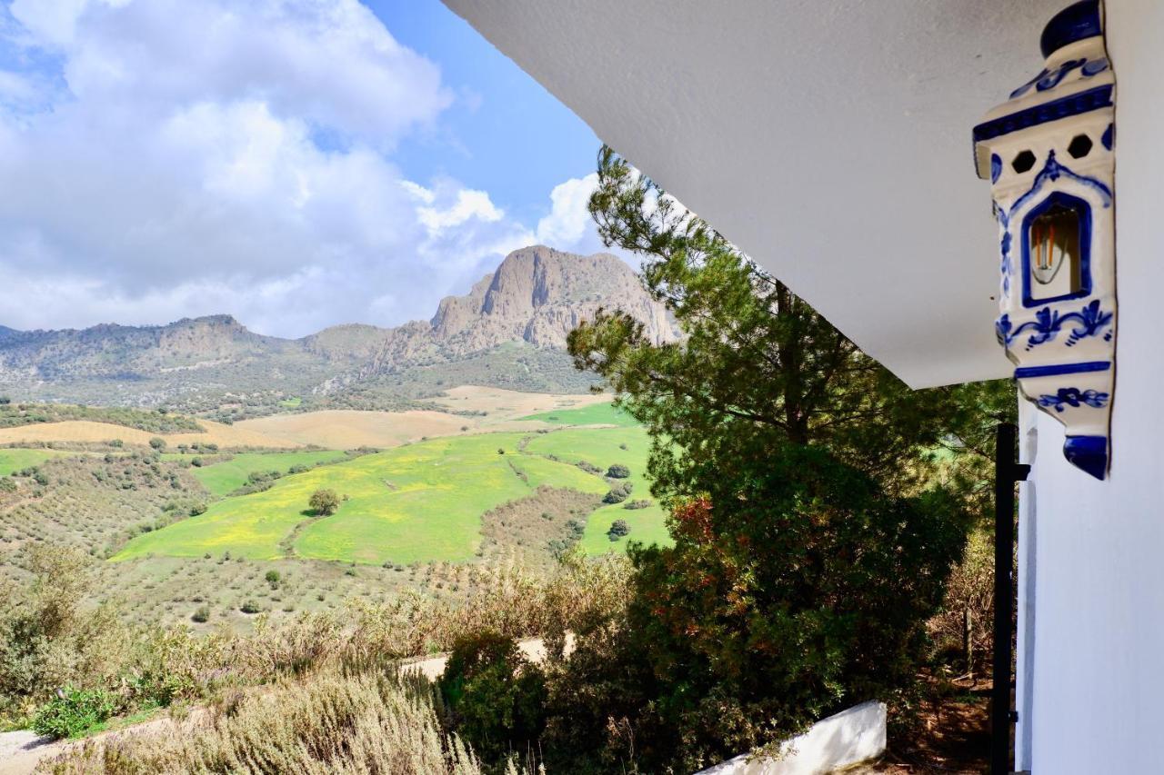 Cortijo Sylvestre Bed & Breakfast Riogordo Exterior photo